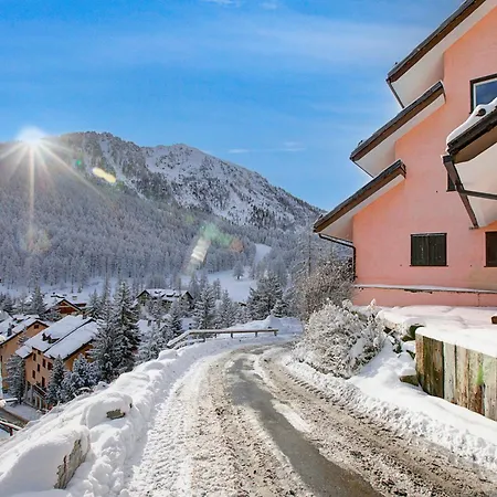 Apartment La Marmotta Mountain Retreat - Happy